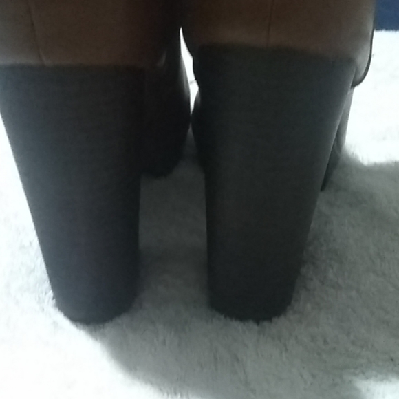 Boots - Picture 2 of 3